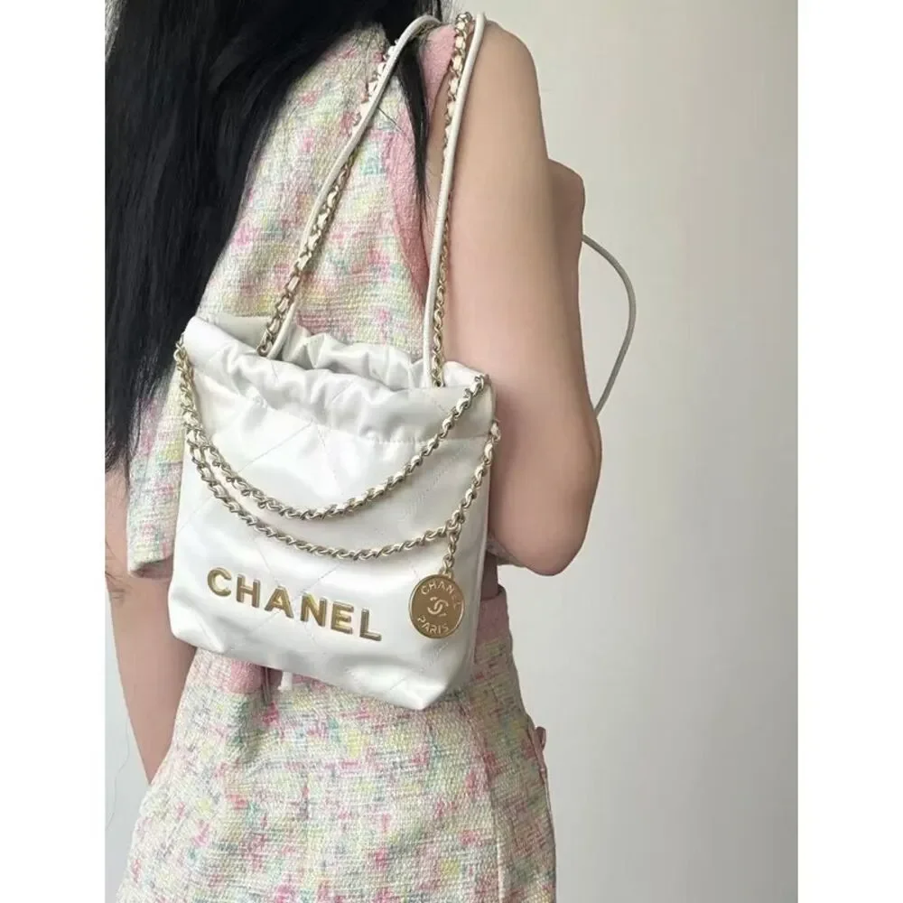 Chanel Women Pre-Loved Bag Very Good Condition
